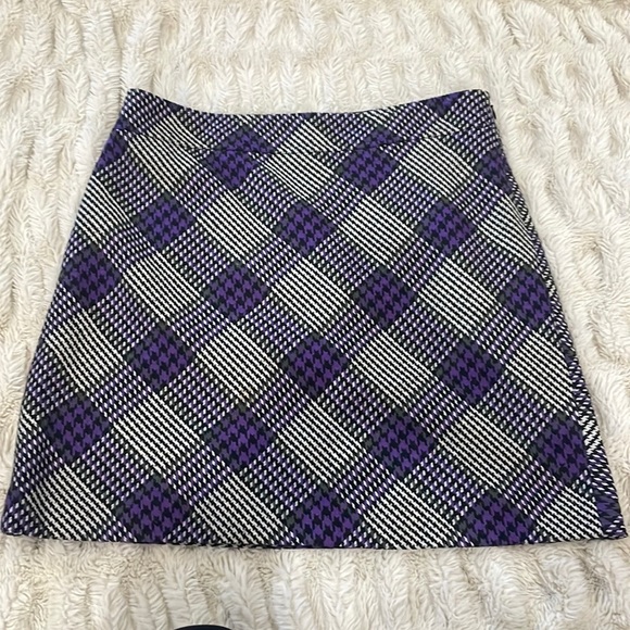 Ann Taylor loft black, purple, grey, skirt. Size 12. - Picture 1 of 3